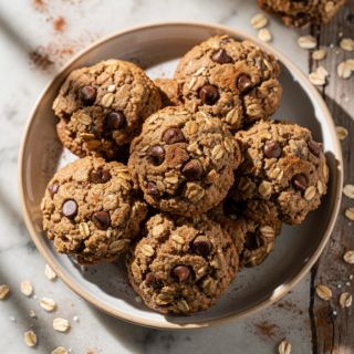 Healthy Oatmeal Chocolate Chip Cookies