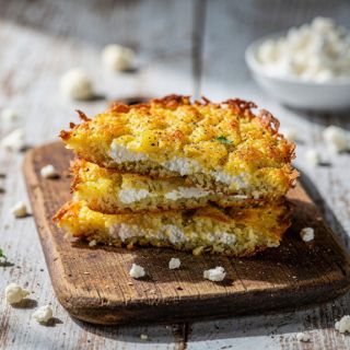 Cottage Cheese Cauliflower Thins