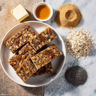 Perfectly Chewy Granola Bars