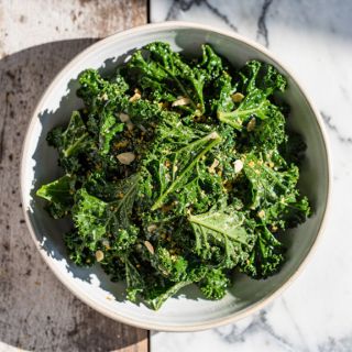 Garlicky Kale Salad